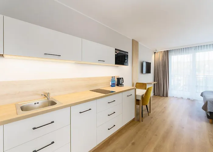 Soft Summer Bel Mare By Renters *